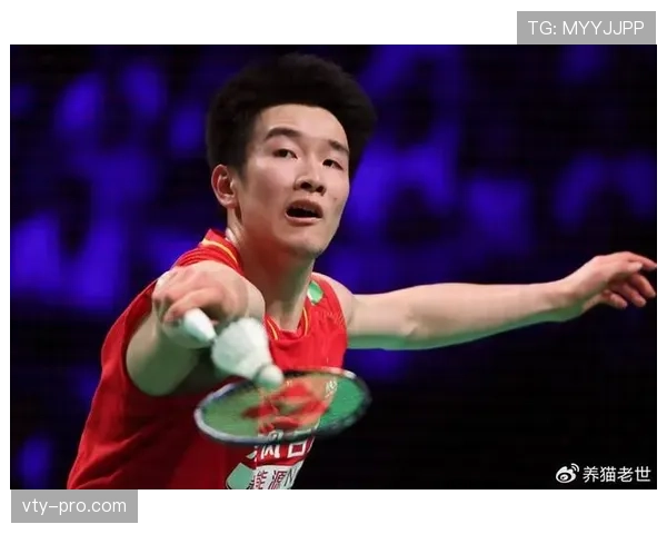 李诗沣赛场像邻家男孩,私下转身就是贵公子,差距看得我心慌 李诗沣赛场像邻家男孩,私下转身就是贵公子,差距看得我心慌